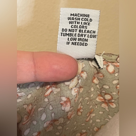 Rue+ Women’s Plus Babydoll Ruched Long Puff Sleeve Tiered Floral Dress 2X - Picture 8 of 13